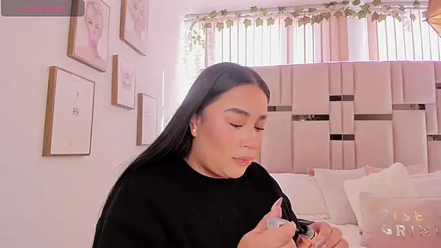 Zoey thompson online show from January 8, 2026, 7:27 pm