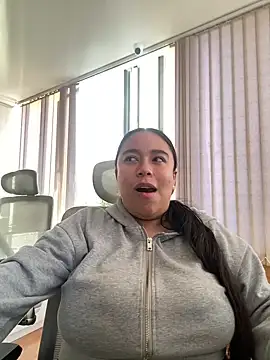 Zoey thompson online show from March 21, 2026, 10:13 pm