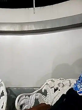 jadecristina online show from March 17, 2026, 1:10 am