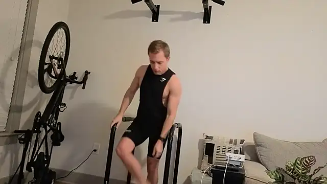 Snapshot of Drakerileyxxx chatting on January 16, 2026, 3:10 am Drakerileyxxx online show from January 16, 2026, 3:10 am