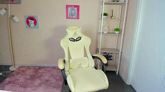 R0cket bunny online show from September 26, 2025, 12:03 am