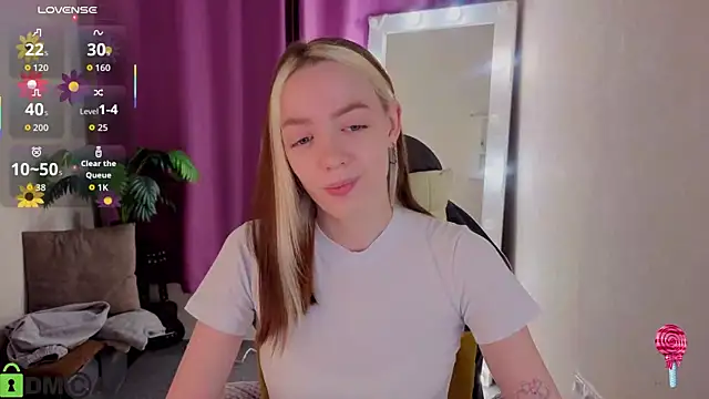 R0cket bunny online show from June 7, 2026, 12:59 am