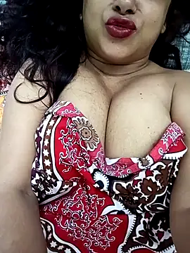 Snapshot of sweet_jenni chatting on May 3, 2026, 5:13 am sweet jenni online show from May 3, 2026, 5:13 am