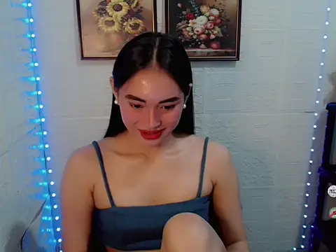 lovelysassy online show from November 2, 2025, 2:19 pm