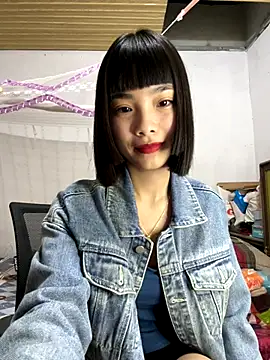 andymi1 online show from October 4, 2025, 3:04 am