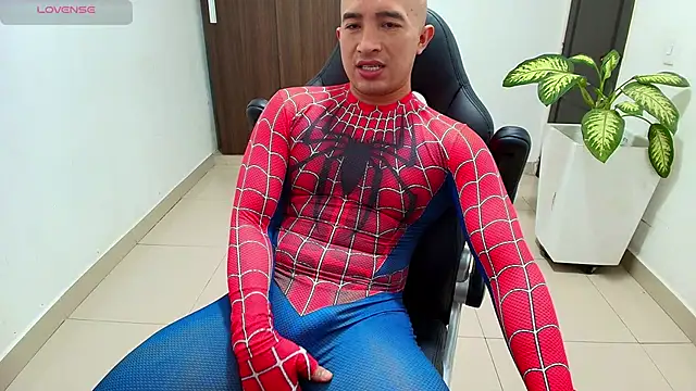 sebastian oconnor77 online show from November 1, 2025, 1:07 am