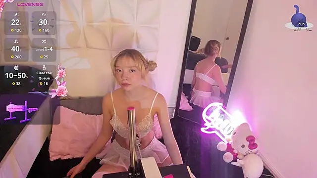 Snapshot of JuliethMoss chatting on September 10, 2025, 7:58 pm JuliethMoss online show from September 10, 2025, 7:58 pm