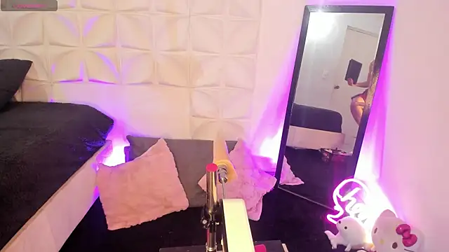 Snapshot of JuliethMoss chatting on September 11, 2025, 7:58 pm JuliethMoss online show from September 11, 2025, 7:58 pm