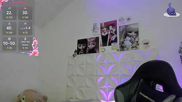 Snapshot of JuliethMoss chatting on October 27, 2025, 8:57 pm JuliethMoss online show from October 27, 2025, 8:57 pm