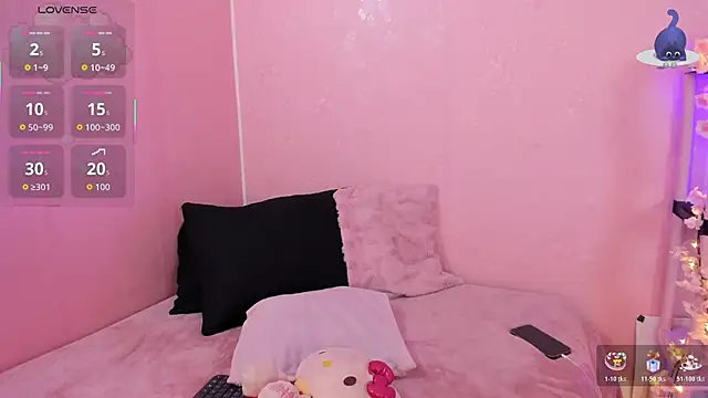 JuliethMoss online show from April 27, 2026, 9:13 pm