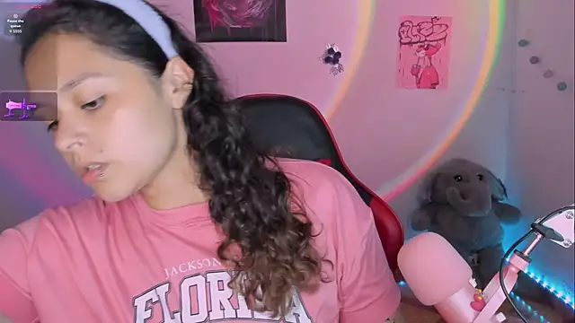 lila kitty81 online show from September 15, 2025, 8:42 pm