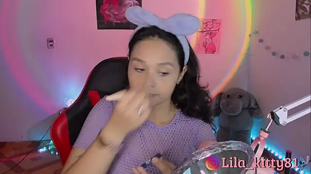 lila kitty81 online show from September 24, 2025, 8:34 pm