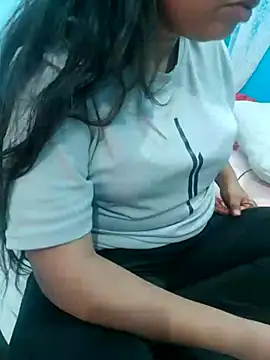 hotty-sapna online show from October 31, 2025, 5:08 am