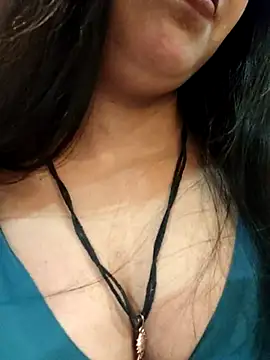 Maahhii 2 online show from October 25, 2025, 6:46 pm