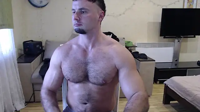 muscle uncut online show from November 27, 2025, 12:40 pm