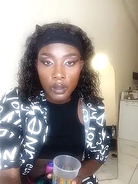 Lsnickykhanyile online show from March 7, 2026, 6:49 pm