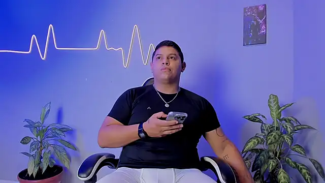 Maximus Steel online show from November 13, 2025, 11:53 am