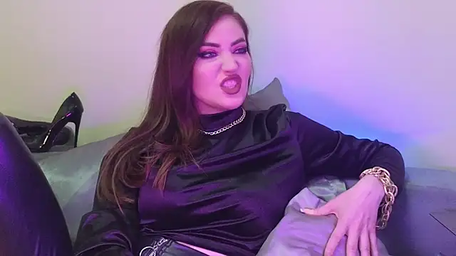 AliceJameson online show from October 18, 2025, 9:04 pm