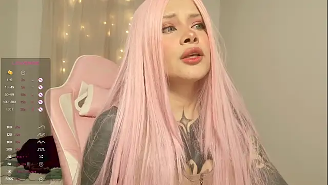 AlinaLukyanova online show from February 18, 2026, 3:57 am