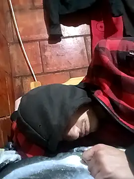 alexandercruz online show from April 20, 2026, 3:09 am