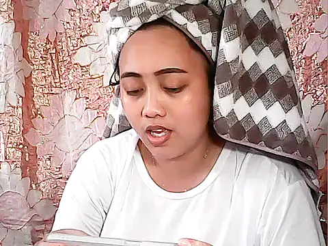 Pinay Chubby20 online show from October 29, 2025, 4:37 am