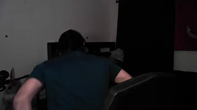 DevilPup75  online show from May 14, 2026, 5:25 am