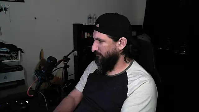 DevilPup75  online show from May 15, 2026, 8:38 pm