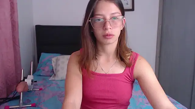 Tiiana online show from March 26, 2026, 8:03 pm