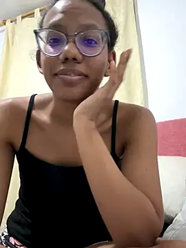 Valen1800 online show from September 20, 2025, 1:17 am