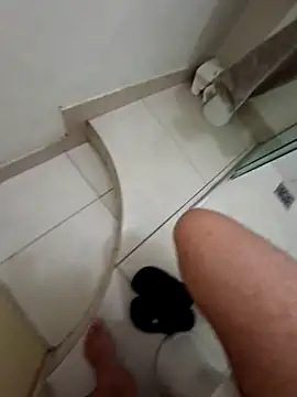 Tesudao00000 online show from November 4, 2025, 10:53 pm