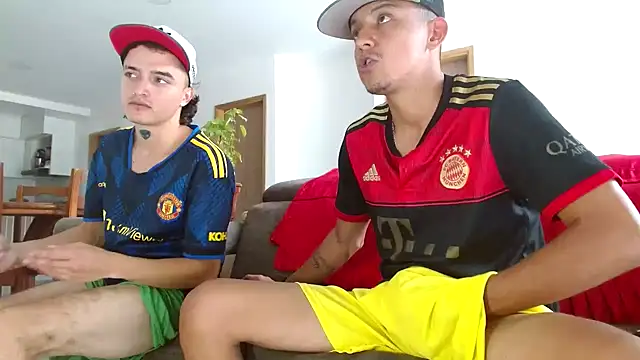 skinny23cm online show from January 8, 2025, 7:24 pm