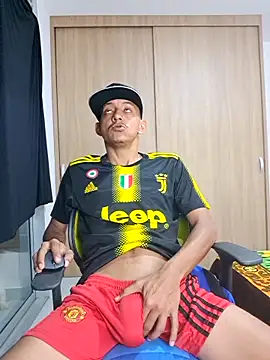 skinny23cm online show from March 11, 2025, 9:13 am