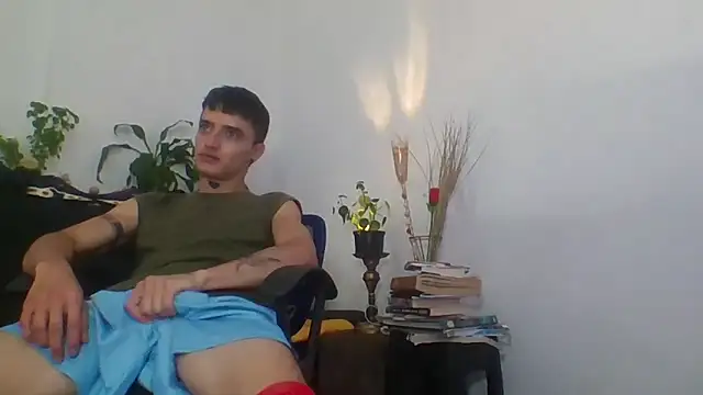 skinny23cm online show from April 26, 2026, 5:43 pm