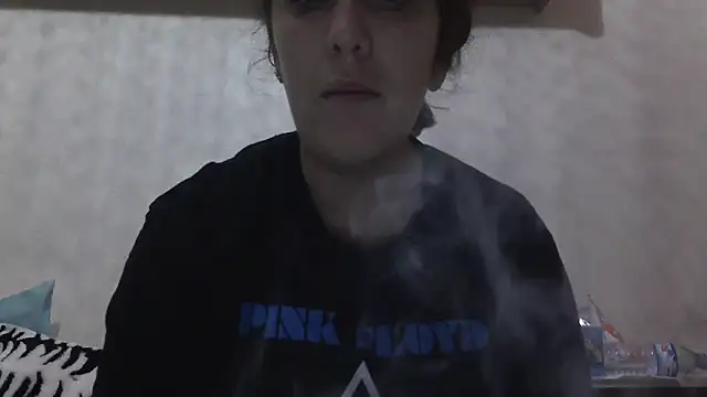 laxinna123 online show from October 10, 2025, 10:03 am