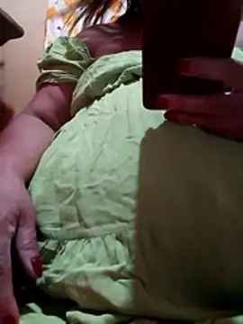 Huge mama69 online show from April 20, 2026, 11:24 am