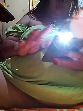 Huge mama69 online show from April 20, 2026, 11:28 pm