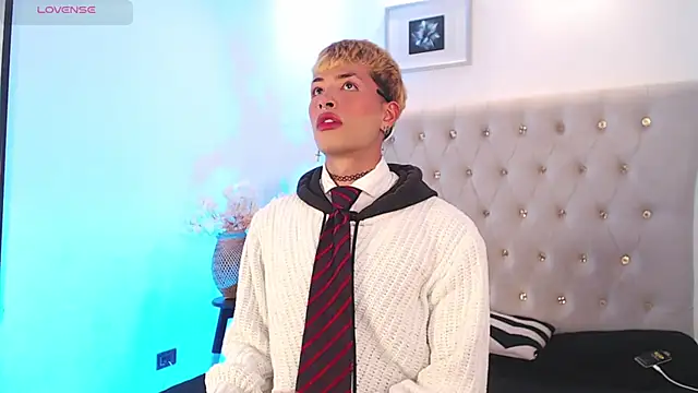 OzorioDany online show from September 26, 2025, 3:43 am