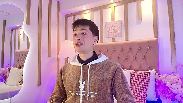 OzorioDany online show from February 26, 2026, 4:11 am