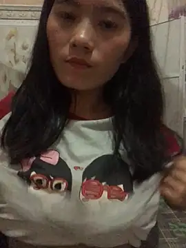 Maymay97 online show from September 19, 2025, 2:07 pm