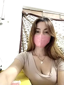 Baby-ladysweet20 online show from November 7, 2025, 1:05 am