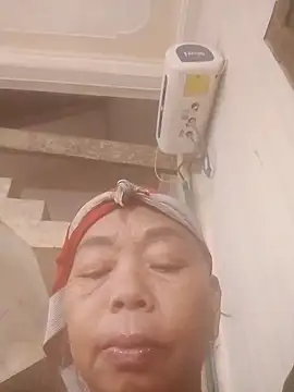 VangLe73 online show from September 13, 2025, 12:16 pm