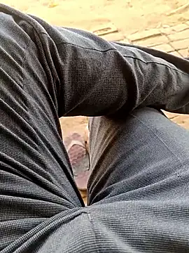 hard boy9455 online show from April 5, 2026, 8:11 am