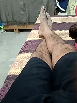 hard boy9455 online show from April 18, 2026, 9:13 am