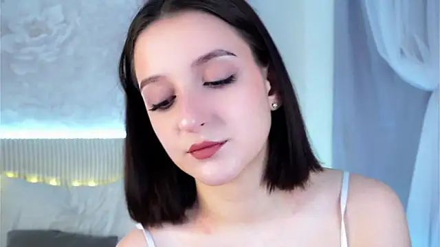 FalineBeacher online show from April 22, 2026, 1:08 am