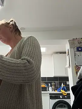 JustYourNormalCouple online show from November 20, 2025, 10:37 am