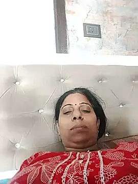 Snapshot of Soniya_Roy chatting on May 30, 2026, 4:20 am Soniya Roy online show from May 30, 2026, 4:20 am
