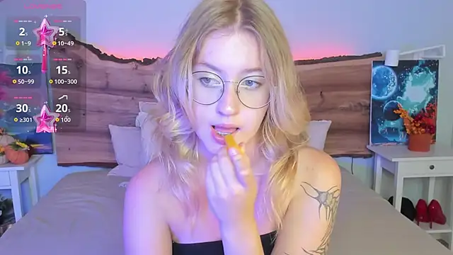 Nerissa xo online show from September 17, 2025, 7:37 pm