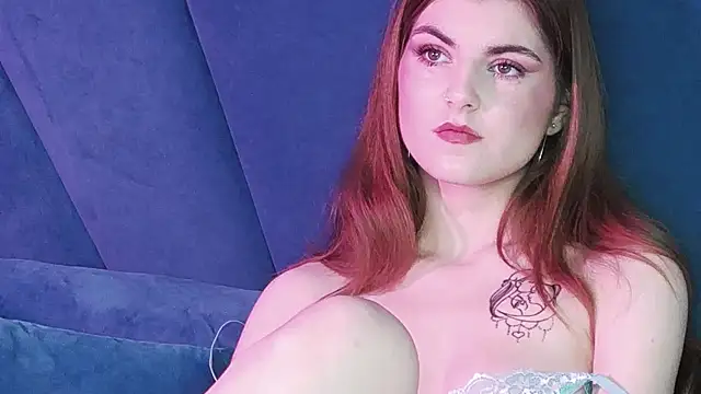 Evelisse online show from March 5, 2026, 5:36 am