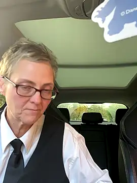 Curvy-Jinx online show from November 28, 2025, 11:02 am