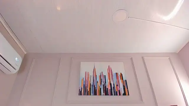 mia kisses2 online show from March 19, 2026, 9:52 pm